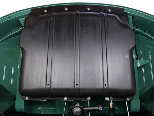 Bild 5 - Abdeckung Fusshebelwerk