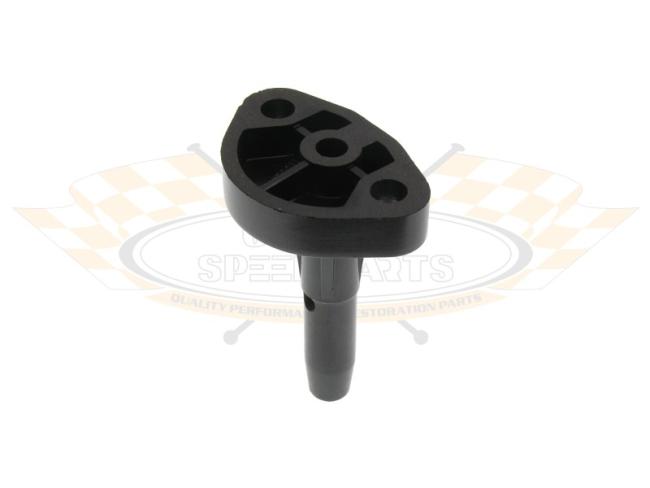 Bild 1 - Zwischenflansch fr Benzinpumpe