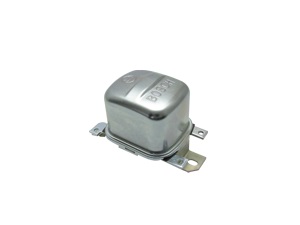 Regler f�r Gleichstrom-Lichtmaschine 12V